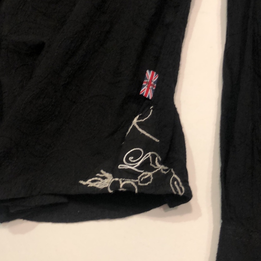 Super Cool Designer Button Down - Picture 5 of 11